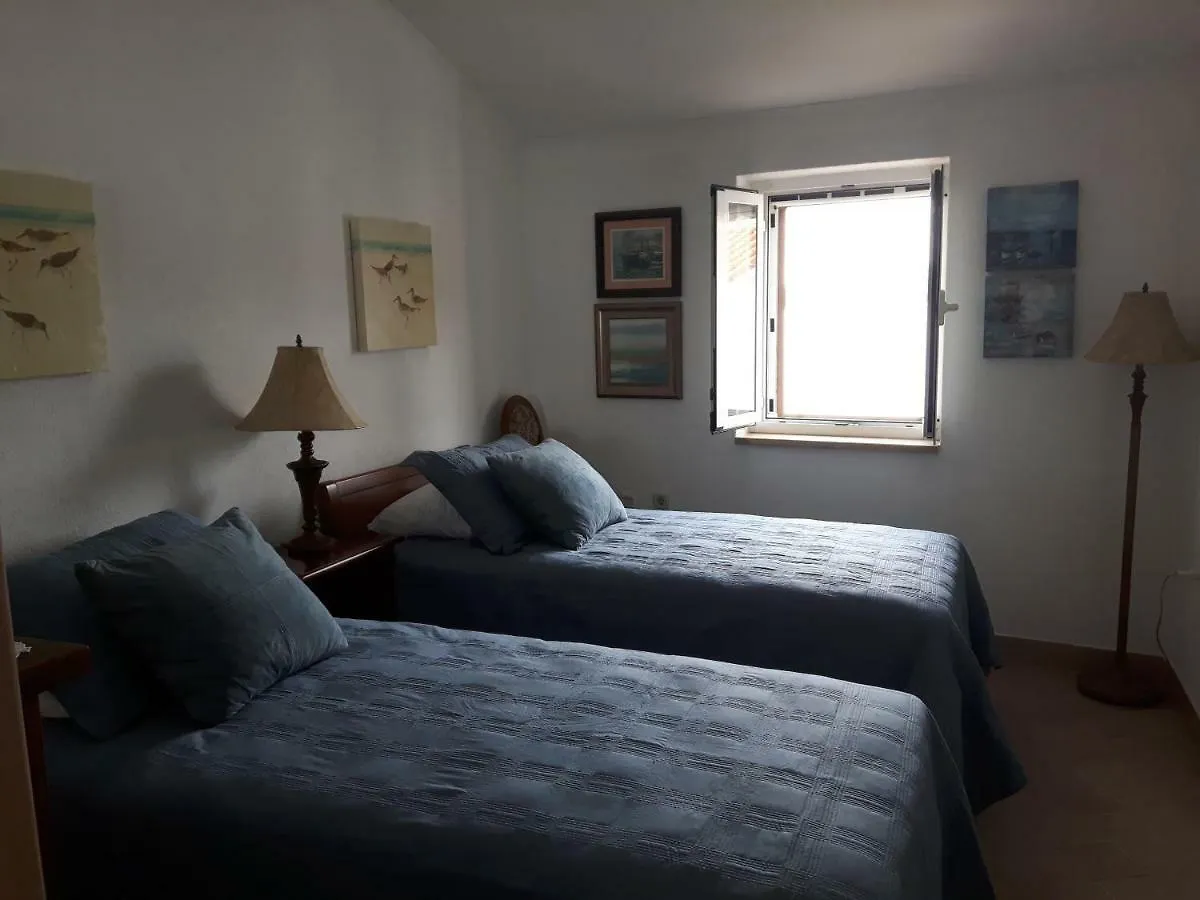 Valun Seaside Apartments Croazia